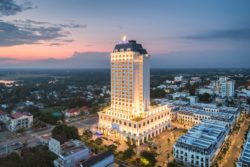 Brightening Vinpearl Hotel pearl in the heart of Tay Ninh
